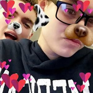 Meet your Posher, Micheal